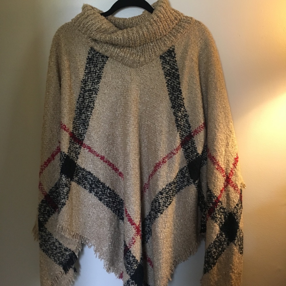 Poncho - Picture 2 of 2